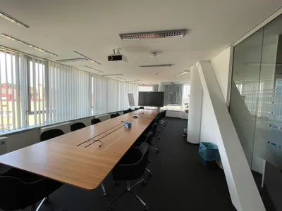 Gewerbeimmobilie mieten in Wien – 810 m², € 17 – Bild 4 von 14