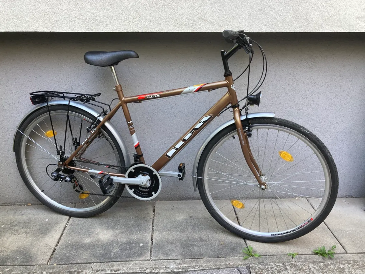 fahrradsattel lichen sclerosus Brooks Cambium C13 Carved Style:Step Thru Option Kopfteil mit Ablage Aerodynamic Helmets
