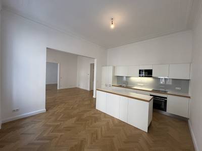 4,5-Zimmer-Altbautraum nahe Urania - zu mieten in 1010 Wien