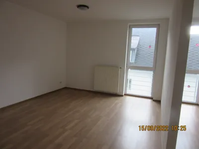 3-Zimmer-Wohnung mieten in Vöcklabruck – 75 m², € 811 – Bild 3 von 4