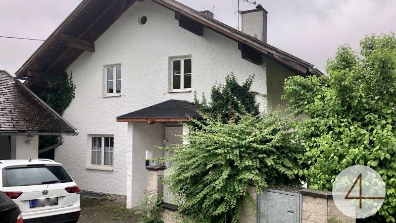 Schönes Einfamilienhaus in ruhiger Wohnsiedlung, , € 379