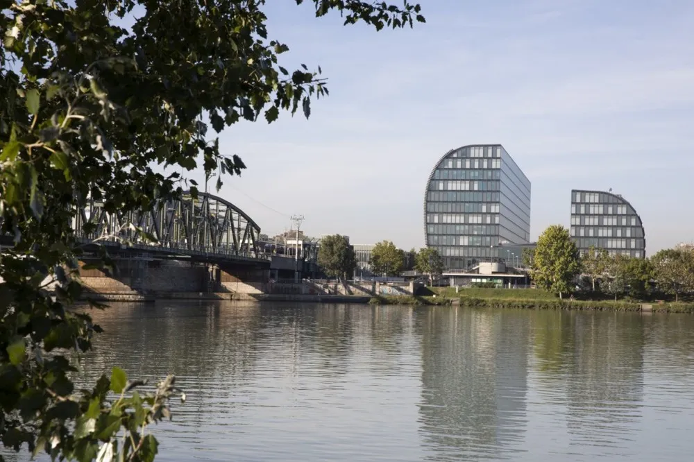 BÜROS IM RIVERGATE mit tollem AUSBLICK! - Ansicht 2