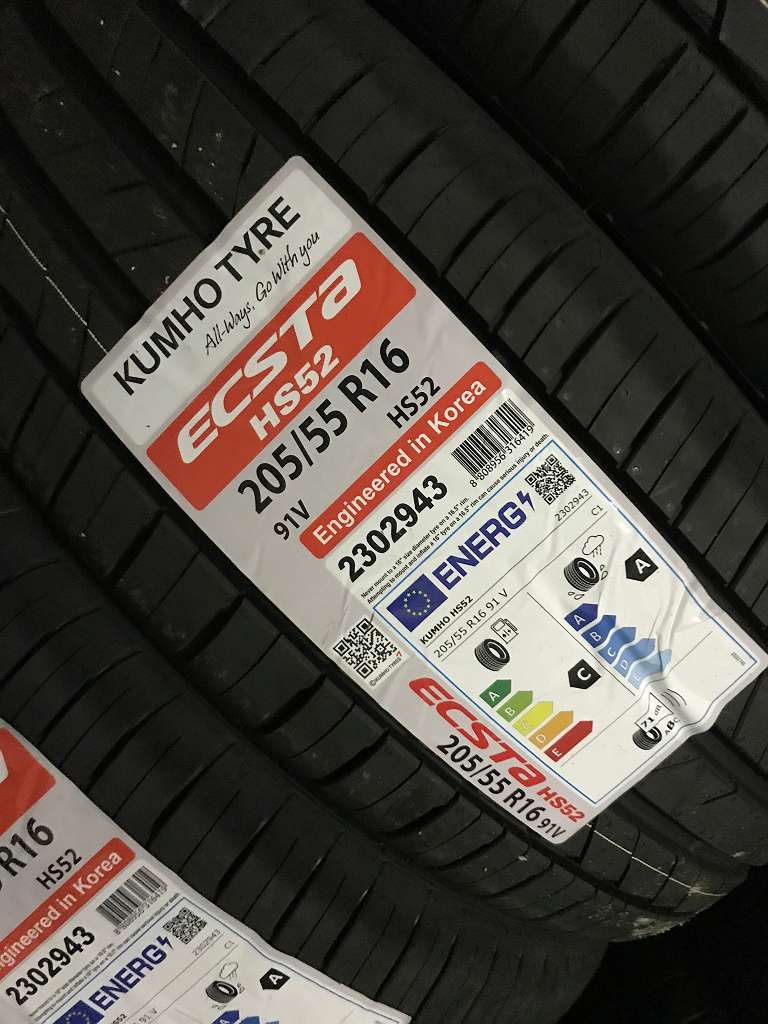 Kumho Ecsta HS52 205/55 R16 91V