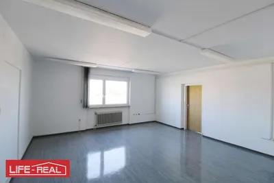 5-Zimmer-Gewerbeimmobilie mieten in Linz Land – 221 m², € 1.830 – Bild 4 von 7
