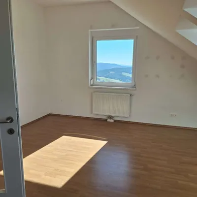 2-Zimmer-Wohnung mieten in Wiener Neustadt Land – 62,11 m², € 643 – Bild 3 von 9