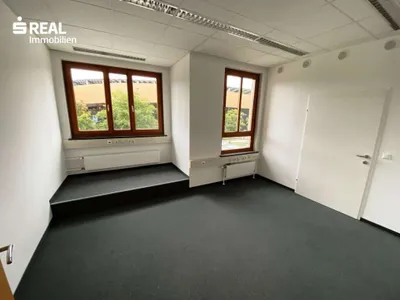 Gewerbeimmobilie mieten in Sankt Pölten – 291 m², € 4.394 – Bild 7 von 17