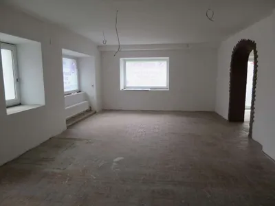 3-Zimmer-Wohnung kaufen in Spittal an der Drau – 110 m², € 154.000 – Bild 2 von 17