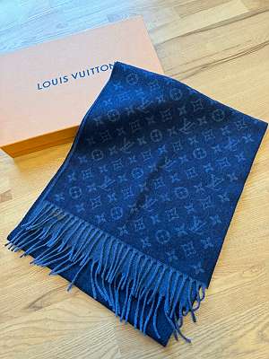 Louis Vuitton Monogram Classic Schal - Rechnung - OVP, € 400,- (1040 Wien)  - willhaben