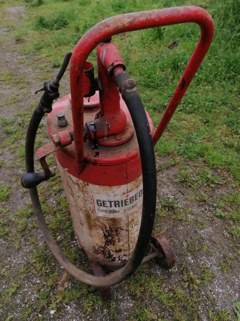 Getriebeöl Pumpe, € 99,- (2126 Pürstendorf) - willhaben