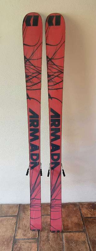 Armada T Hall Skis 2013 171cm inkl Bindung 154 8970