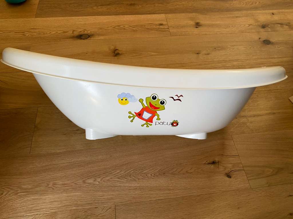 Antirutschmatte für Badewanne, € 5,- (4113 Sankt Martin im Mühlkreis) -  willhaben