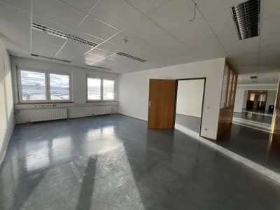 Gewerbeimmobilie mieten in Mödling – 1 445 m², € 11 – Bild 6 von 14
