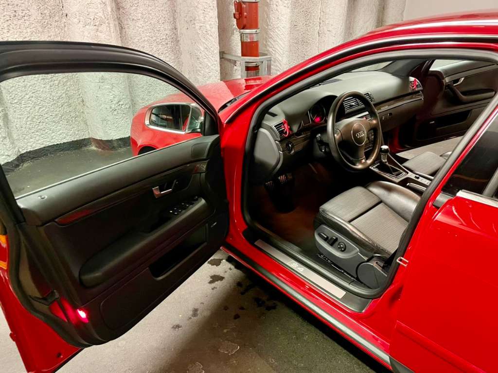 Audi S4: Das rote Monster vom Saunaclub