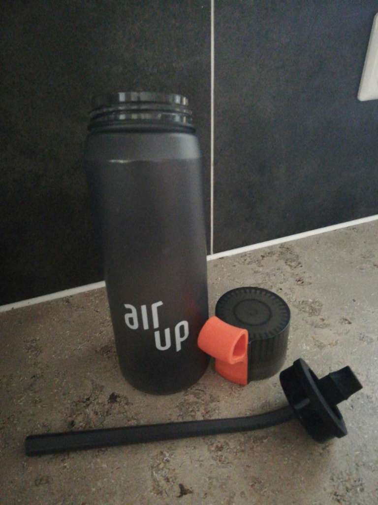 Air up Flasche, € 15,- (4863 Seewalchen am Attersee) - willhaben