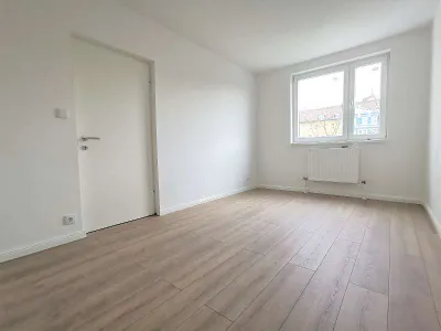 WG geeignete 3 Zimmer Wohnung | AKH Nähe | U-Bahn Nähe | Provisionsfrei – Bild 2
