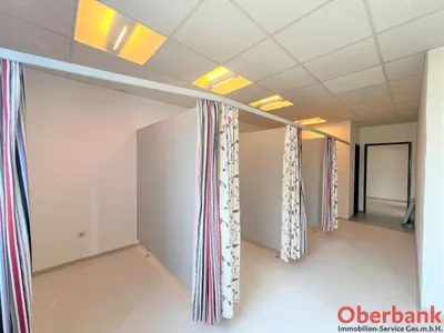 7-Zimmer-Immobilie mieten in Wels – 123 m², € 940 – Bild 10 von 16