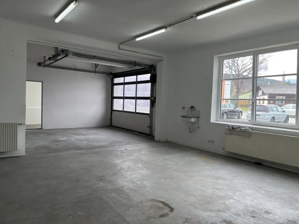Gewerbehalle in Ternitz, Ortsteil Pottschach, zu vermieten - Ansicht 2