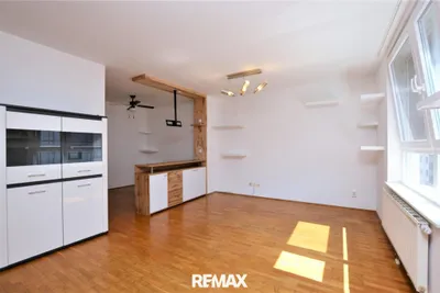 1-Zimmer-Wohnung mieten in Wien – 42,19 m², € 770 – Bild 2 von 12