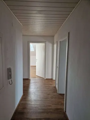 4-Zimmer-Wohnung mieten in Vöcklabruck – 111 m², € 1.300 – Bild 5 von 7