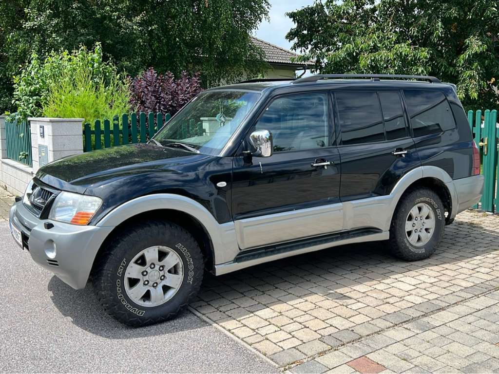 Mitsubishi Pajero 3,5 GLS GDI SUV / Geländewagen