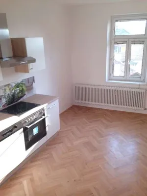 7-Zimmer-Wohnung mieten in Wolfsberg – 140 m², € 1.399 – Bild 2 von 11