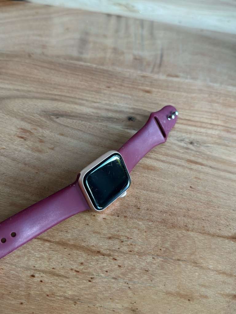 Series cheapest 5 Apple Watch 40mm rose gold