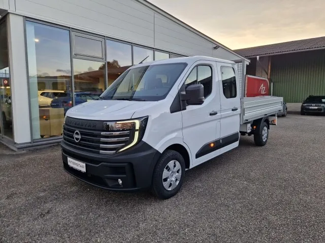Nissan Interstar