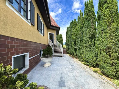 7-Zimmer-Immobilie kaufen in Mistelbach – 240 m², € 749.000 – Bild 3 von 21