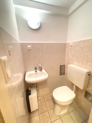 5-Zimmer-Gewerbeimmobilie mieten in Wien – 100 m², € 966 – Bild 21 von 26
