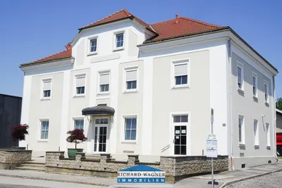 14-Zimmer-Gewerbeimmobilie kaufen in Amstetten – 380 m² – Bild 2 von 17