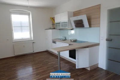 14-Zimmer-Gewerbeimmobilie kaufen in Amstetten – 380 m² – Bild 13 von 17