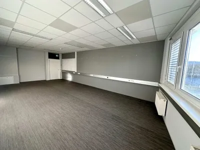 3-Zimmer-Gewerbeimmobilie mieten in Graz – 126 m², € 1.100 – Bild 3 von 10