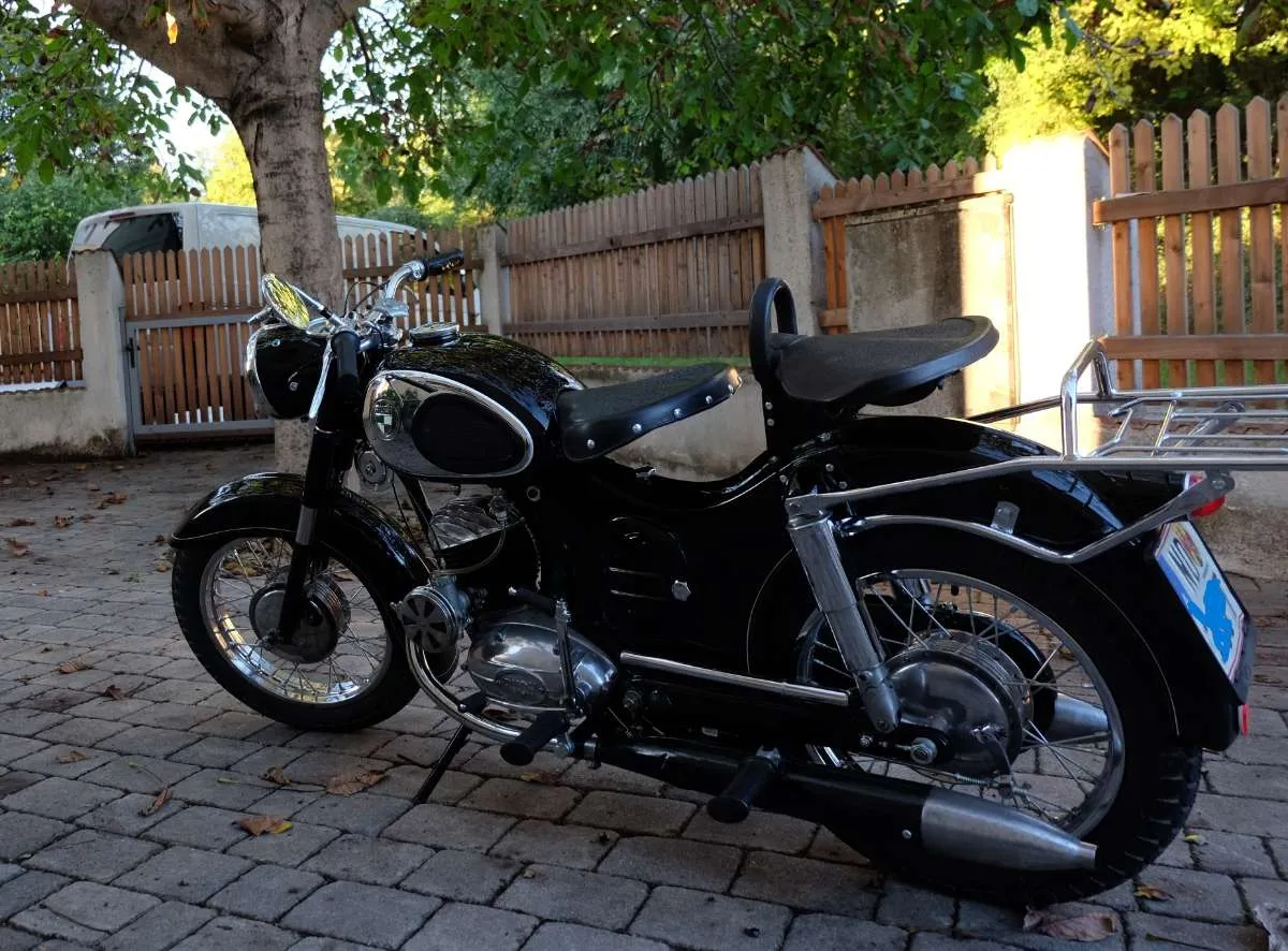 Puch 175