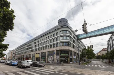 Gewerbeimmobilie mieten in Wien – 1 316 m², € 13 – Bild 3 von 11