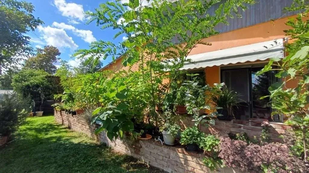 Einfamilienhaus abseits von Verkehr und Hektik - viel Natur, ebenerdiges Wohnen - ein Haus zum Ankommen -für Menschen, die wirklich Ruhe suchen! - Ansicht 3
