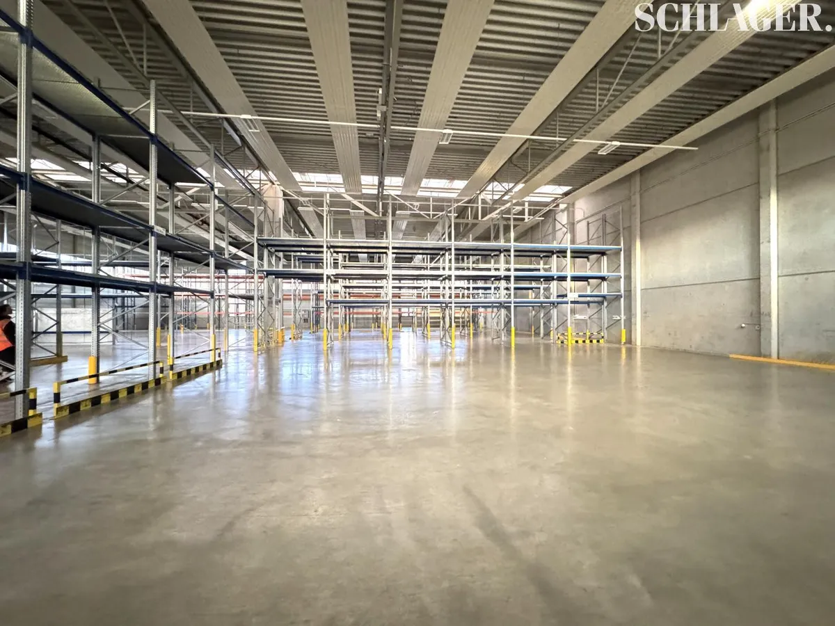 Attraktive Hallen- und Lagermöglichkeiten - Widok 2