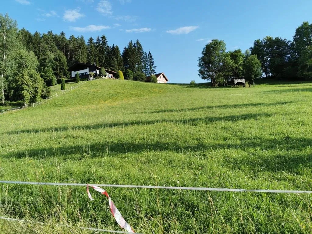 Bauerwartungsland, Rosegg/Velden – pohled 2