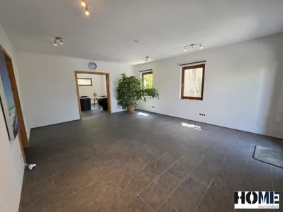 7-Zimmer-Haus kaufen in Bruck an der Leitha – 323 m², € 749.900 – Bild 3 von 60