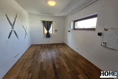 7-Zimmer-Haus kaufen in Bruck an der Leitha – 323 m², € 749.900 – Bild 38 von 60