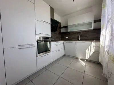 5-Zimmer-Haus mieten in Wels-Land – 120 m², € 1.400 – Bild 6 von 19