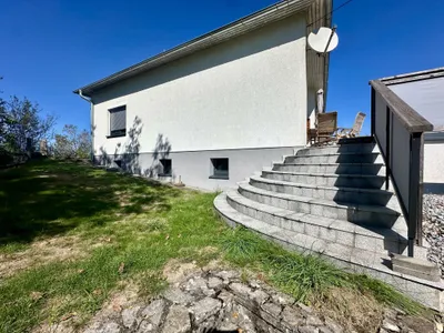 5-Zimmer-Haus mieten in Wels-Land – 120 m², € 1.400 – Bild 2 von 19