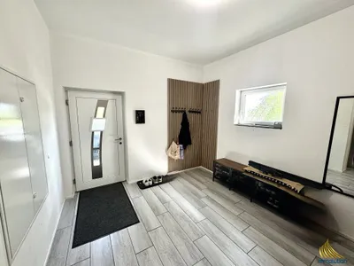 Haus kaufen in Vöcklabruck – 147 m², € 649.000 – Bild 6 von 14