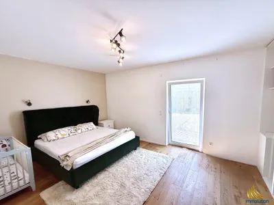 Haus kaufen in Vöcklabruck – 147 m², € 649.000 – Bild 2 von 14