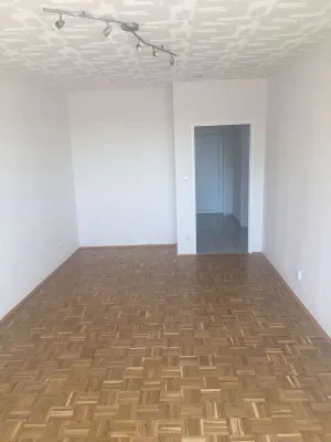 1-Zimmer-Wohnung mieten in Graz – 30 m², € 516 – Bild 2 von 5