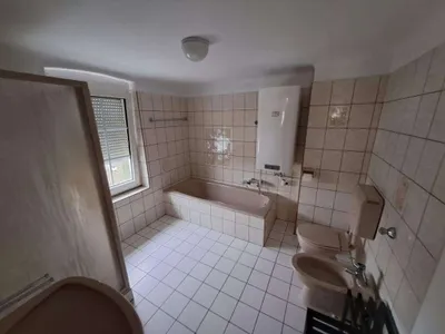 2-Zimmer-Wohnung mieten in Klagenfurt – 43 m², € 770 – Bild 2 von 9