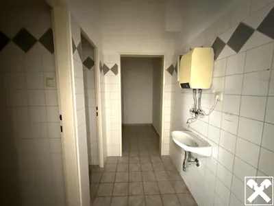 2-Zimmer-Immobilie kaufen in Steyr – 83 m², € 100.000 – Bild 4 von 5