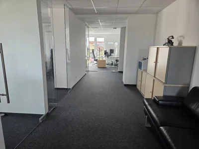 1-Zimmer-Gewerbeimmobilie mieten in Linz Land – 15 m², € 480 – Bild 5 von 12