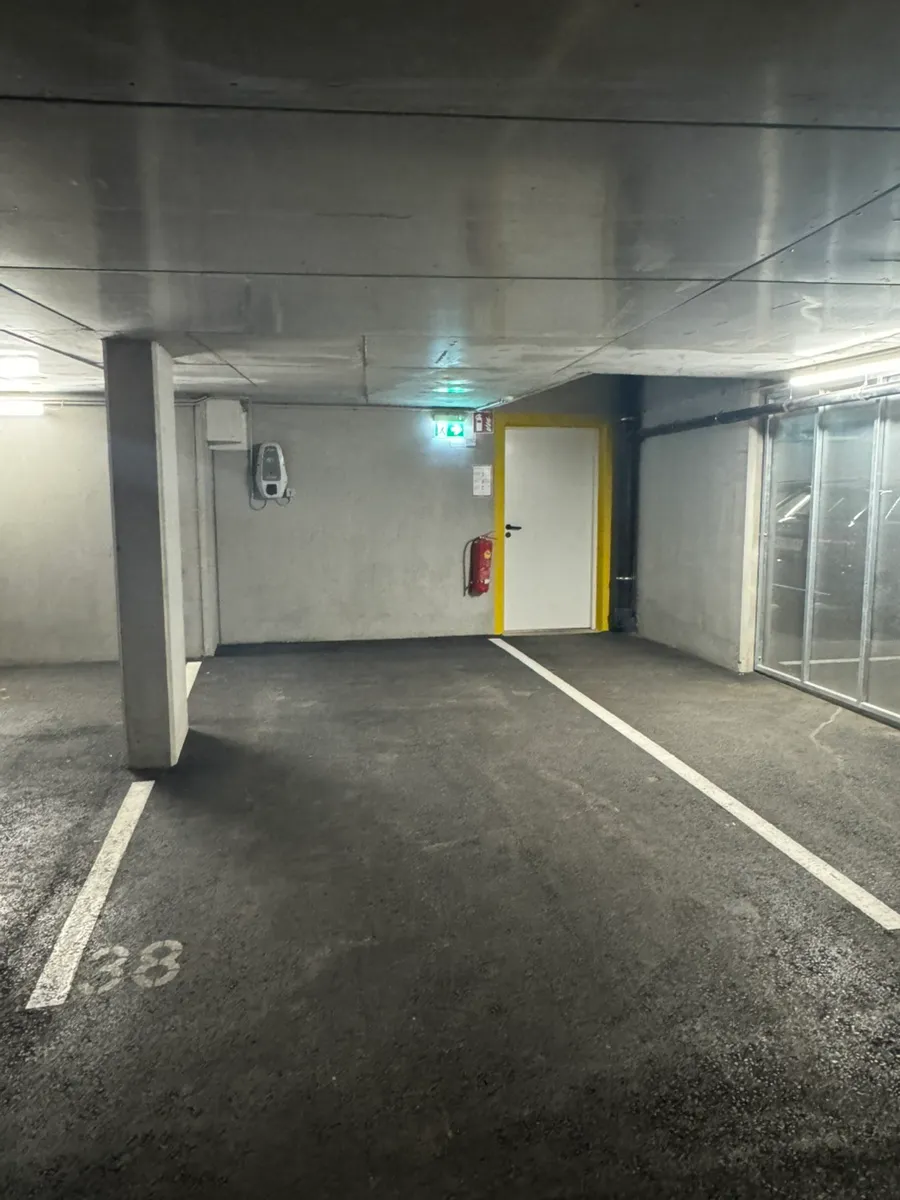Tiefgaragenparkplatz mit E-Ladestation in zentraler Lage in Weiz - Ansicht 2