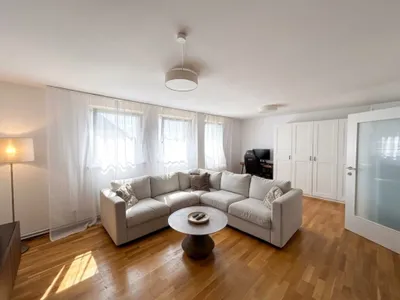 4-Zimmer-Wohnung mieten in Linz – 101 m², € 1.200 – Bild 1 von 16