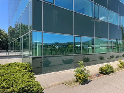 7-Zimmer-Gewerbeimmobilie mieten in Salzburg Stadt – 229 m², € 3.097 – Bild 1 von 13